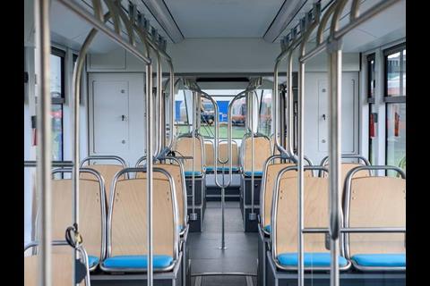 tn_cz-ostrava_stadler_tram_interior.jpg